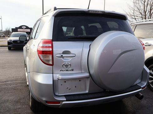 Used 2011 Toyota RAV4 Limited image 15