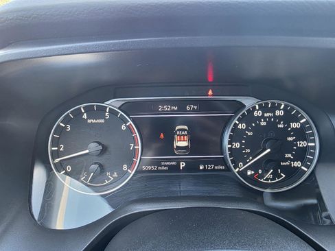 Used 2024 Nissan Rogue SV image 19