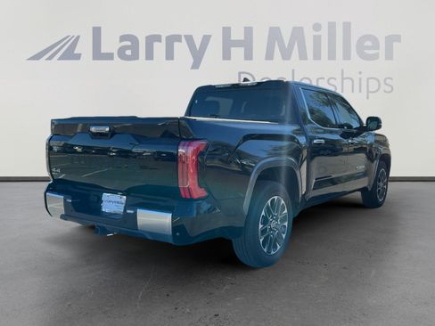 Used 2023 Toyota Tundra Limited image 5