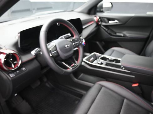 Used 2026 Chevrolet Equinox RS w/ Convenience Package III image 19