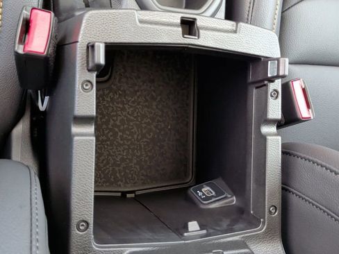 New 2025 Jeep Gladiator Sport image 35