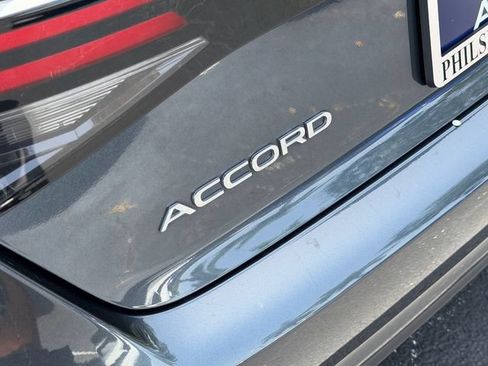 Used 2023 Honda Accord EX image 15