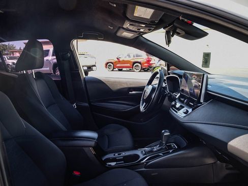 Certified 2024 Toyota Corolla SE w/ SE Package image 20