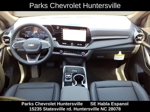 New 2026 Chevrolet Equinox LT FWD image 24