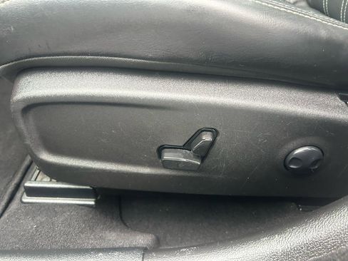 Used 2023 Chrysler 300 S image 13