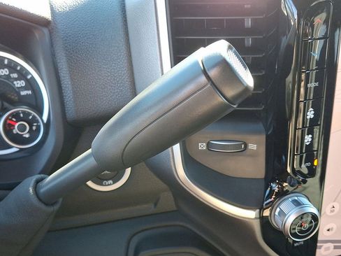 Used 2025 RAM 2500 Big Horn image 12