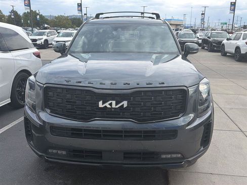 Used 2022 Kia Telluride SX w/ SX Prestige Package AWD/4WD image 2