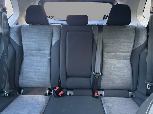 Used 2023 Nissan Rogue SV image 17