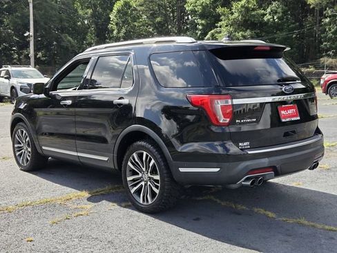 Used 2018 Ford Explorer Platinum AWD/4WD image 3