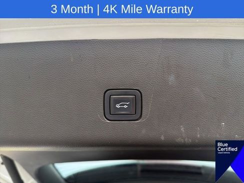 Used 2023 Chevrolet Traverse LT AWD/4WD image 13