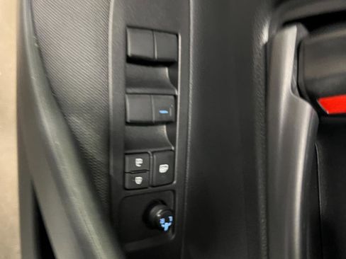 Used 2023 Toyota Corolla LE image 23