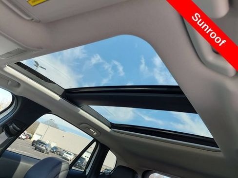 Used 2025 MAZDA CX-50 AWD 2.5 Hybrid w/ Premium Pkg image 11