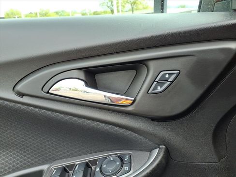 Used 2024 Chevrolet Malibu LT FWD image 15