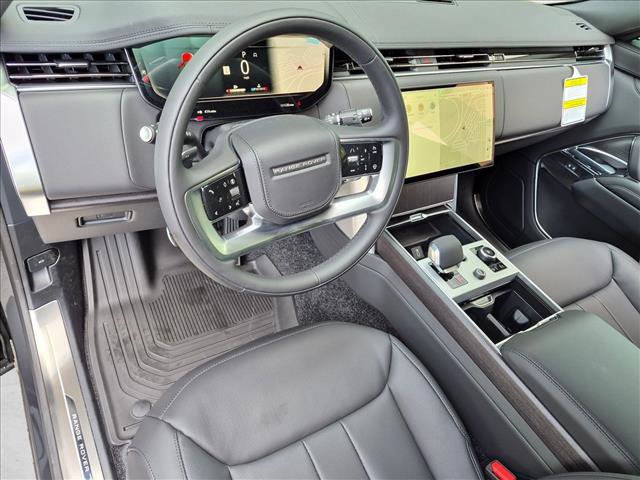 New 2027 Land Rover Range Rover Long Wheelbase SE AWD/4WD image 3