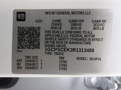 Used 2024 Chevrolet Colorado LT w/ LT Convenience Package image 20