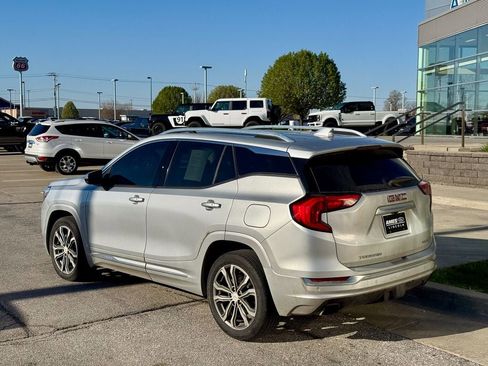 Used 2019 GMC Terrain Denali AWD/4WD image 4