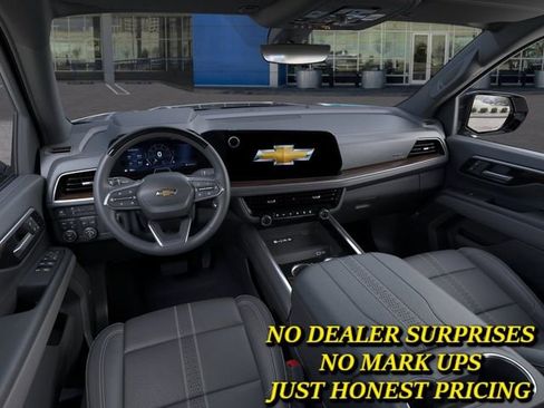 New 2026 Chevrolet Suburban High Country w/ LPO, Illumination Package AWD/4WD image 15