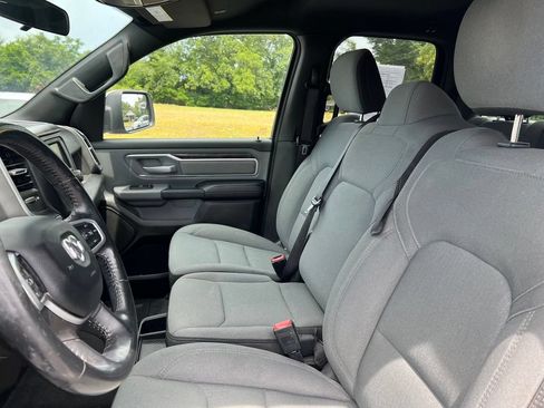 Used 2022 RAM 1500 Big Horn RWD image 6