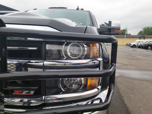 Used 2018 Chevrolet Silverado 2500 LTZ w/ Duramax Plus Package AWD/4WD image 20