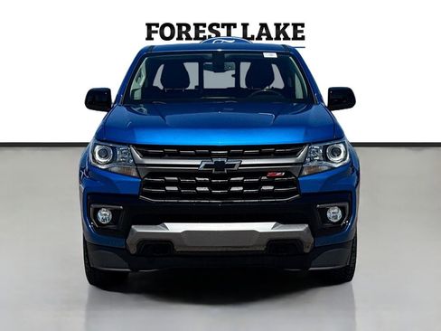 Used 2022 Chevrolet Colorado Z71 AWD/4WD image 2