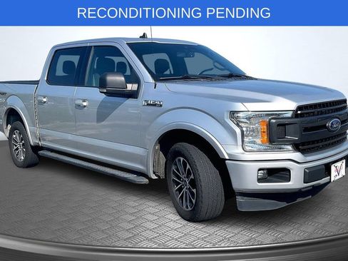 Used 2019 Ford F150 XLT w/ Equipment Group 302A Luxury RWD image 1