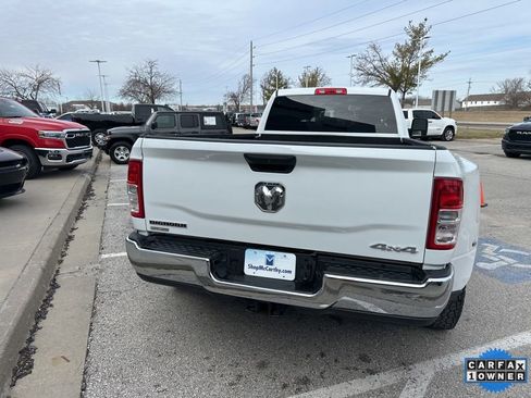 Used 2024 RAM 3500 Big Horn image 28