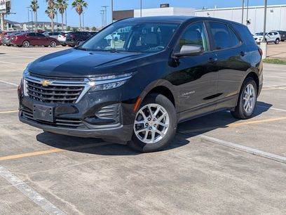 Used 2023 Chevrolet Equinox LS w/ LS Convenience Package