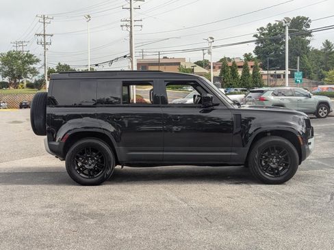Used 2025 Land Rover Defender 110 S AWD/4WD image 4
