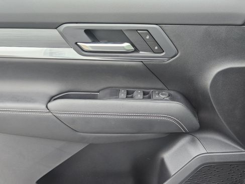 New 2027 GMC Terrain Elevation w/ LPO, Floor Liner Package FWD image 16