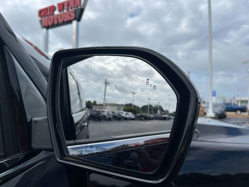 Used 2020 Ford Expedition Limited image 20