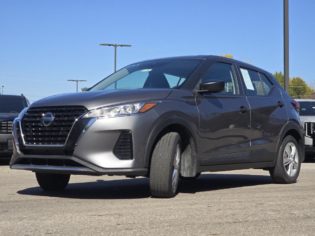Used 2021 Nissan Kicks S FWD image 9