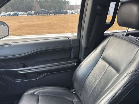 Used 2019 Ford Expedition XLT w/ Equipment Group 202A image 20