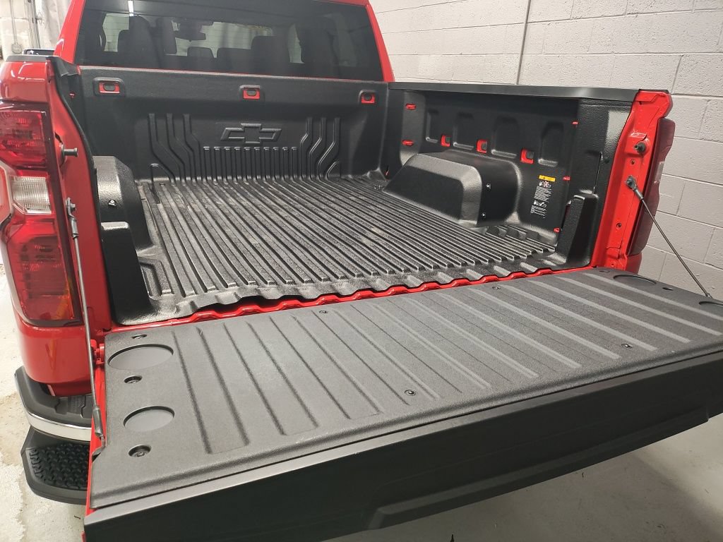 Used 2024 Chevrolet Silverado 1500 LT AWD/4WD image 20