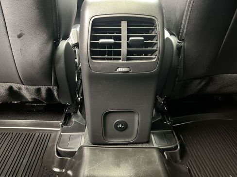 Certified 2025 Ford Escape ST-Line Elite w/ Premium Technology Package AWD/4WD image 15