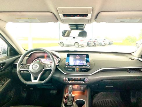 Used 2022 Nissan Altima 2.5 SV FWD image 26