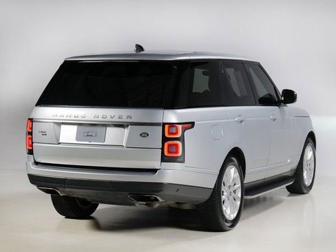 Used 2020 Land Rover Range Rover HSE image 2