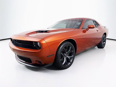 Used 2020 Dodge Challenger SXT w/ Blacktop Package RWD image 1