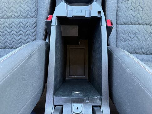 Certified 2024 Chevrolet Equinox LT AWD/4WD image 28