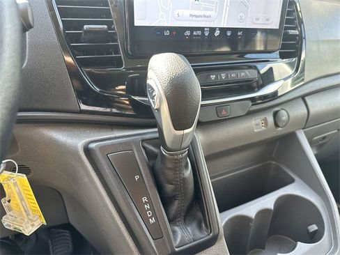 Used 2023 Ford Transit 350 XLT image 23