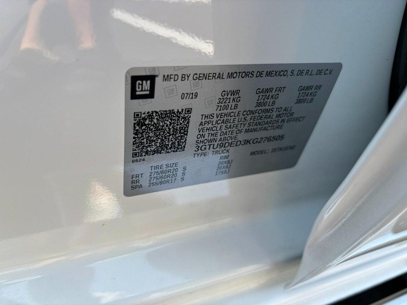 Used 2019 GMC Sierra 1500 SLT w/ SLT Premium Plus Package AWD/4WD image 18