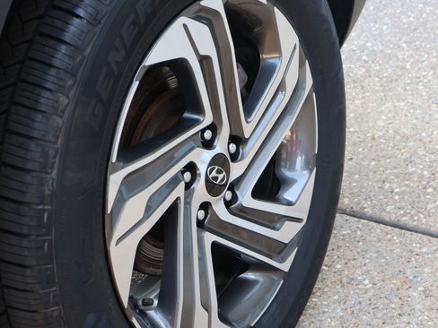 Certified 2023 Hyundai Santa Fe SEL image 41