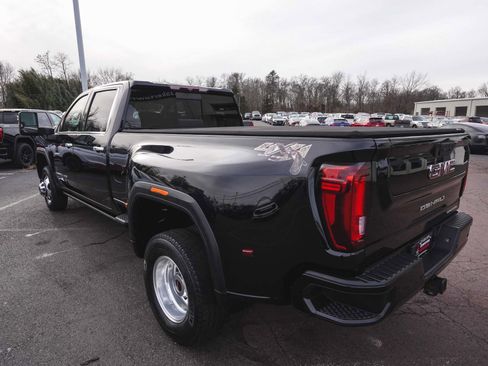 Used 2022 GMC Sierra 3500 Denali image 7