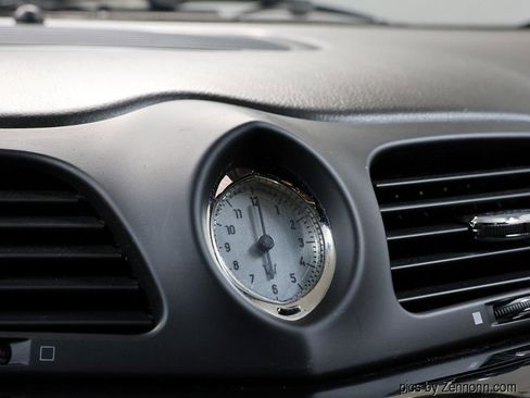 Used 2015 Maserati GranTurismo Sport image 22