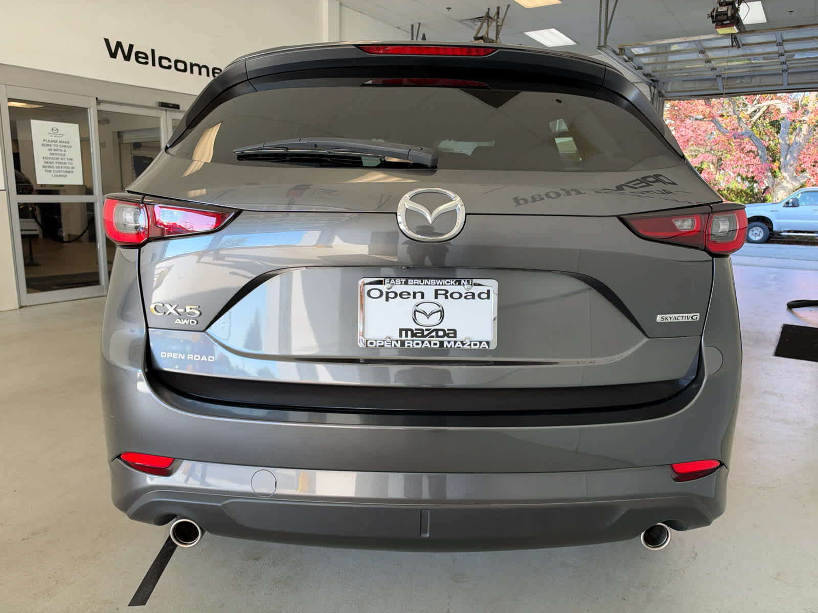 Used 2024 MAZDA CX-5 AWD 2.5 S w/ Select Package image 5