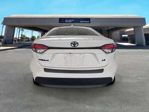 Used 2024 Toyota Corolla LE FWD image 7