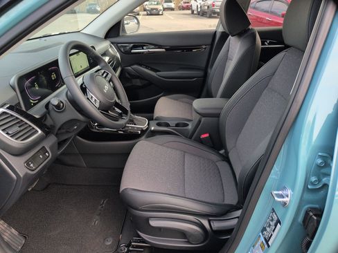 New 2026 Kia Seltos S AWD/4WD image 12