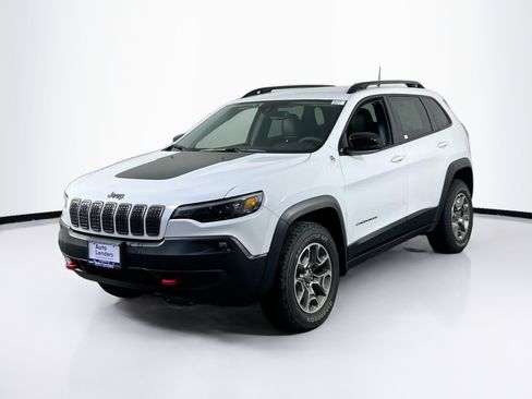 Used 2022 Jeep Cherokee Trailhawk w/ Technology Group B AWD/4WD image 1