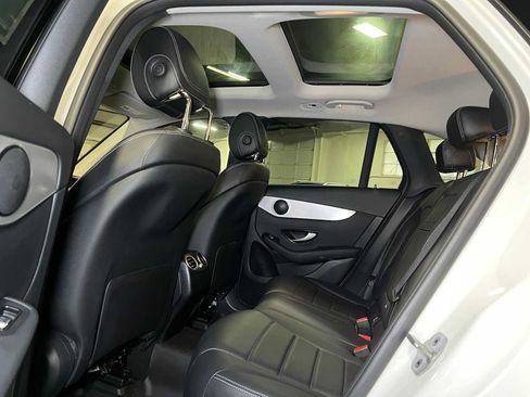 Used 2022 Mercedes-Benz GLC 300 4MATIC image 18