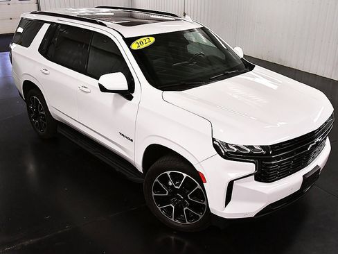 Used 2022 Chevrolet Tahoe RST w/ Luxury Package image 12