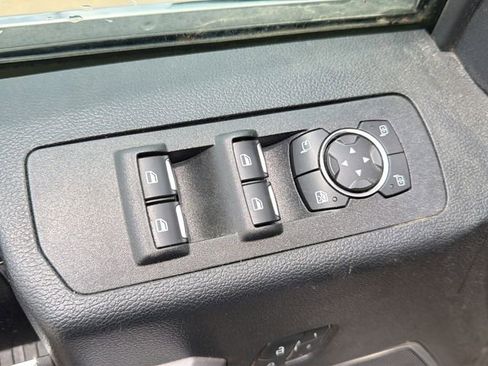 Used 2019 Ford F150 Platinum w/ Equipment Group 701A Luxury AWD/4WD image 22